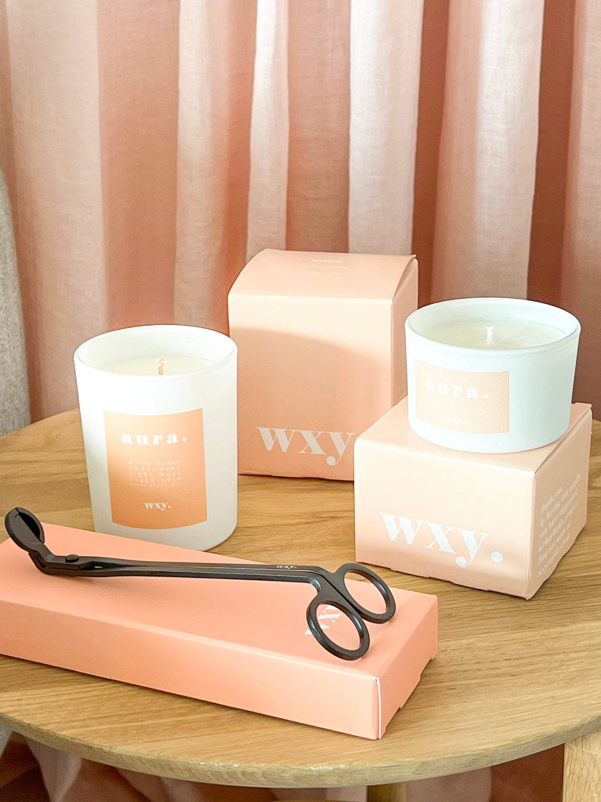 wxy. Accessories wxy. Aura Candle - White Woods & Amber Down (7817468870905)