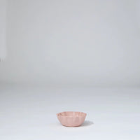 Marmoset Found Vases Marmoset Found Ruffle Bowl, Icy Pink (XS)