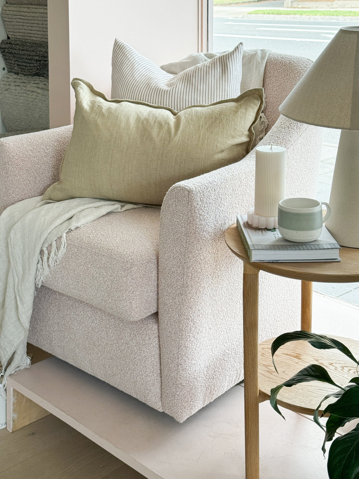 norsuHOME Occasional Chairs norsuHOME Swivel Chair - Blush Boucle
