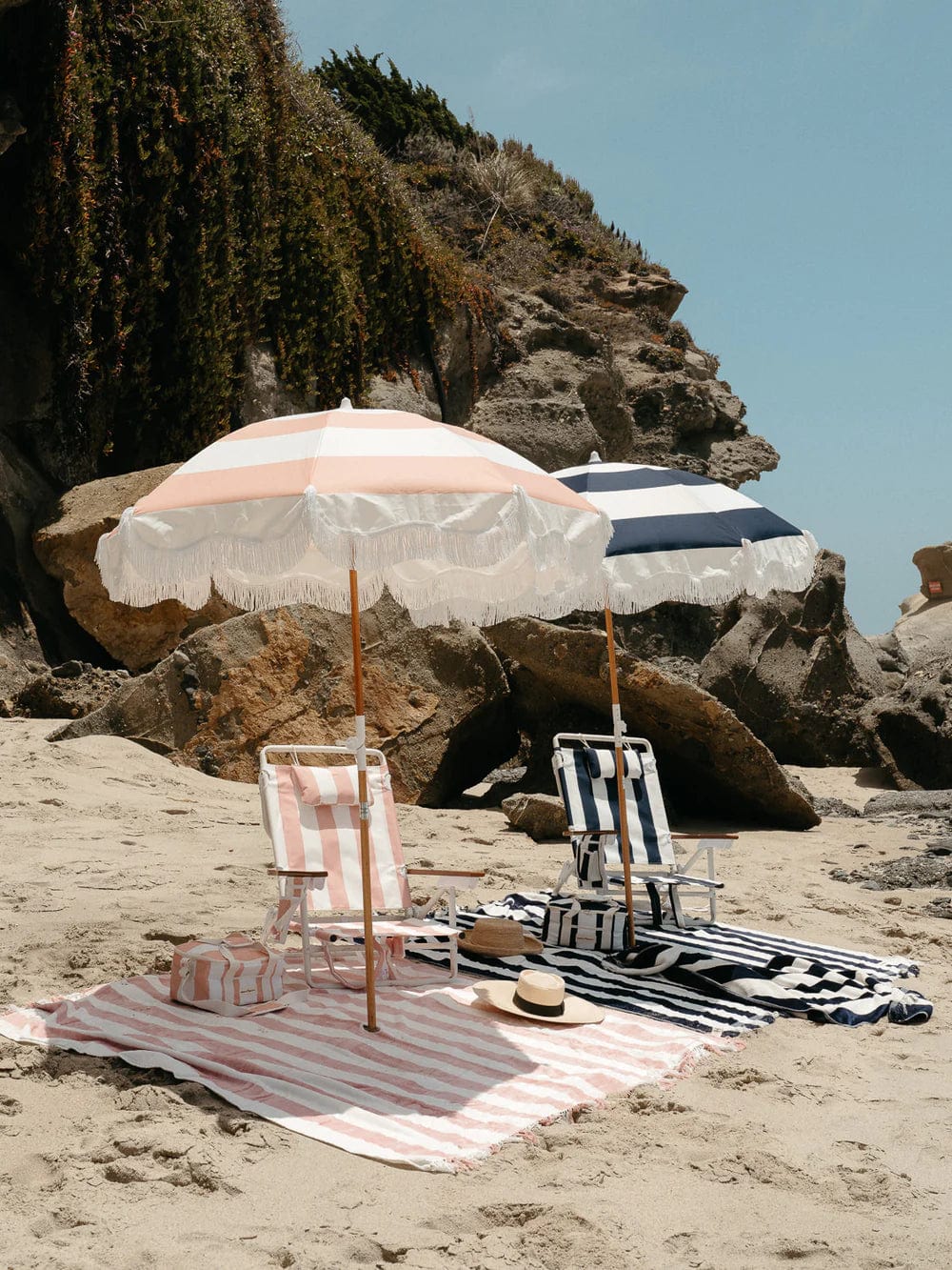 Business and Pleasure Accessories Business & Pleasure Holiday Beach Umbrella – Pink Capri Stripe