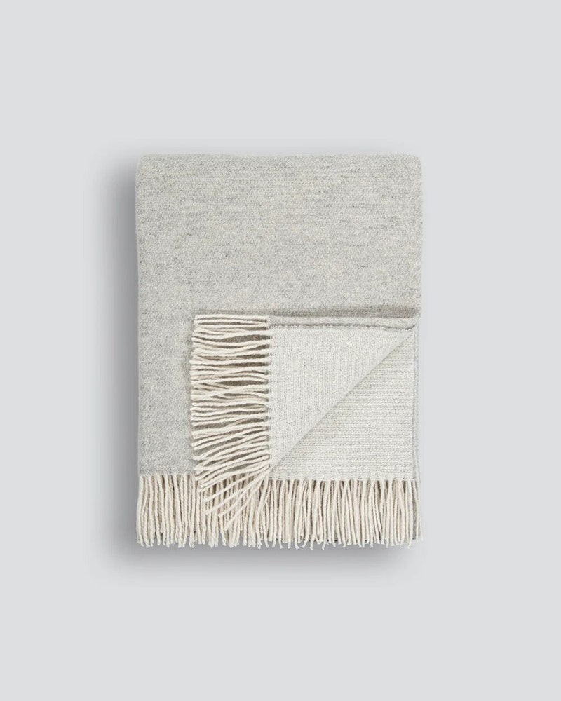 Baya Blankets & Throws Baya Casa Throw – Silver