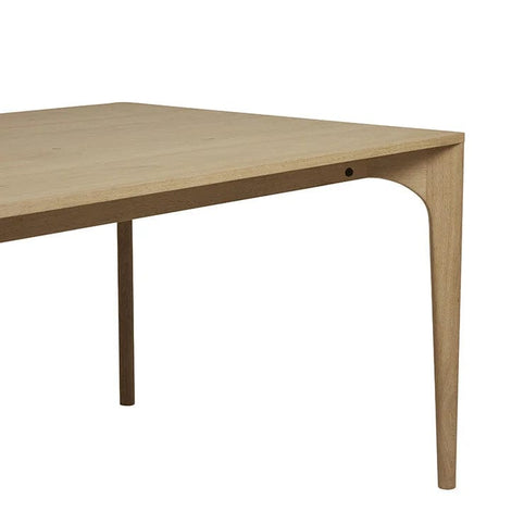 Globe West Dining Tables Globe West Huxley Curve Dining Table - Oak (2544202743892)